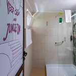Ibis Styles 4*