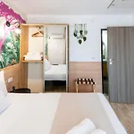 Ibis Styles Hotel 4*