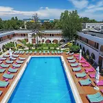 Ibis Styles Hotel 4*