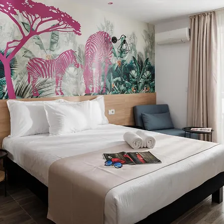 Ibis Styles 4*
