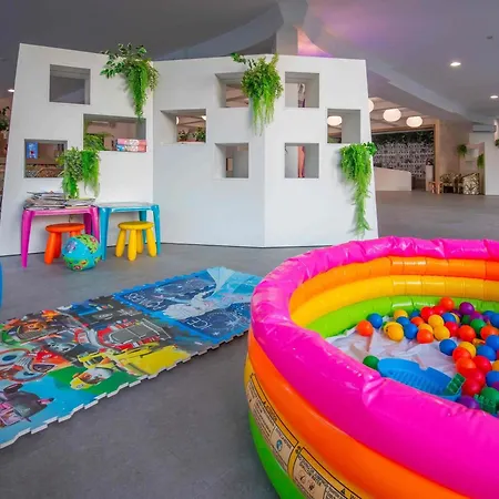 Ibis Styles Venus