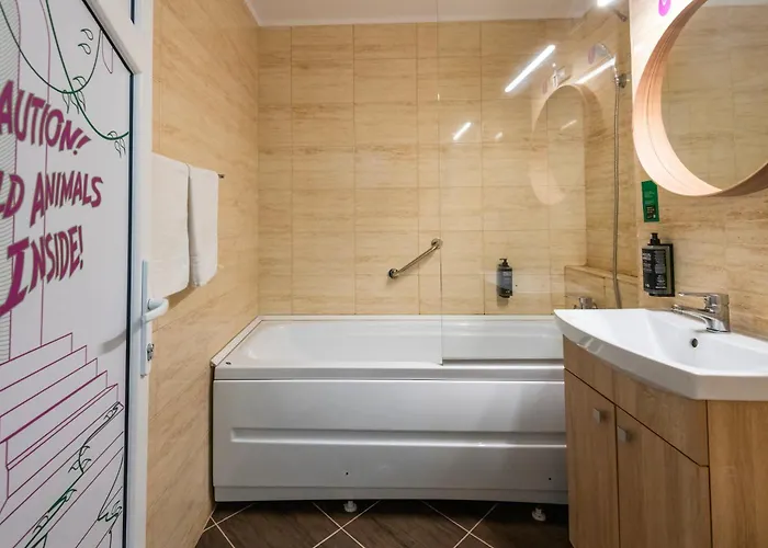 Ibis Styles Hotel 4*