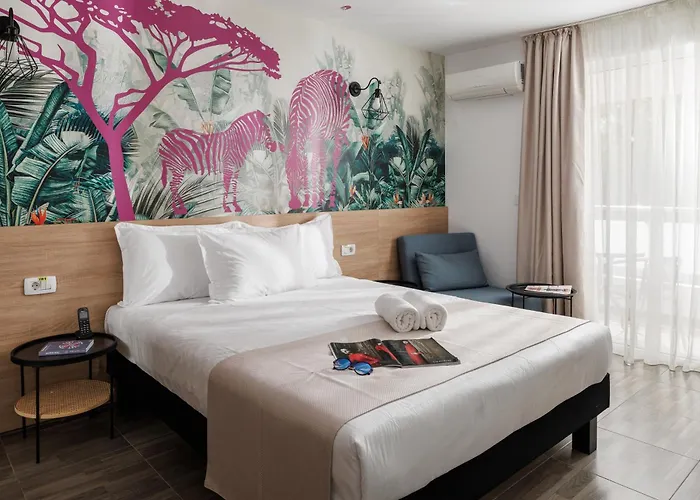Ibis Styles 4*